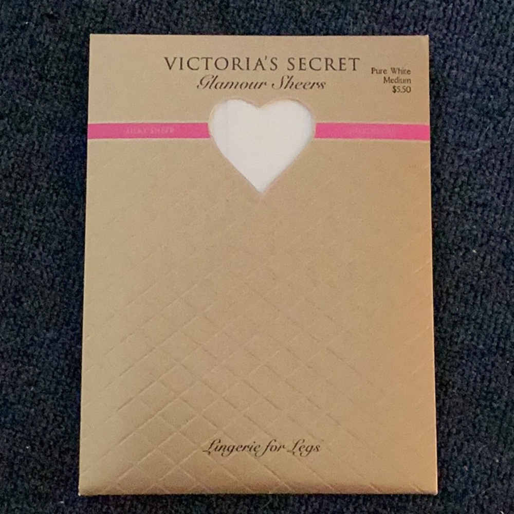 NIP Victoria’s Secret Glamour Sheers Stockings White Size Medium
